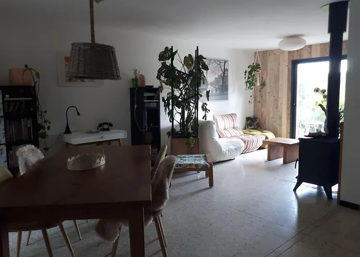 Вилла Quiet Calme Rustig